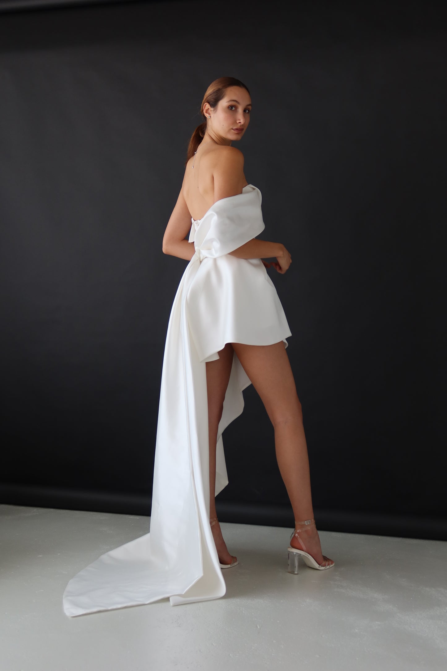 Asymmetric wedding dress Anita